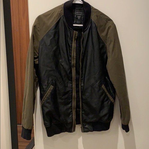GUESS jacket - Picture 2 of 2